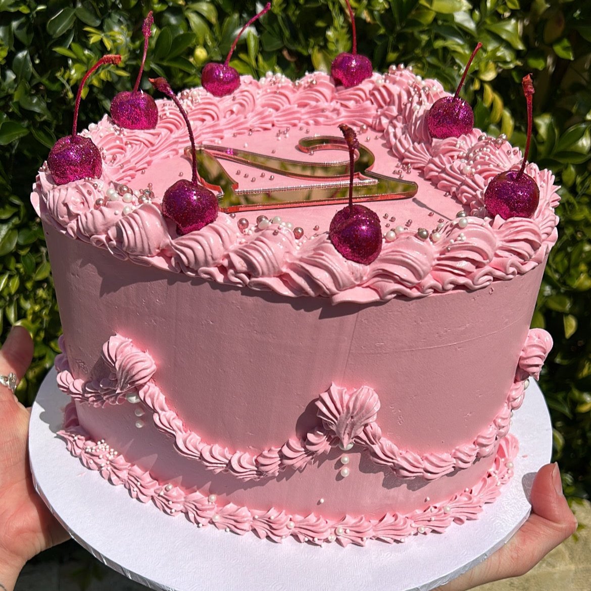 Retro Heart Cake side view pink 21