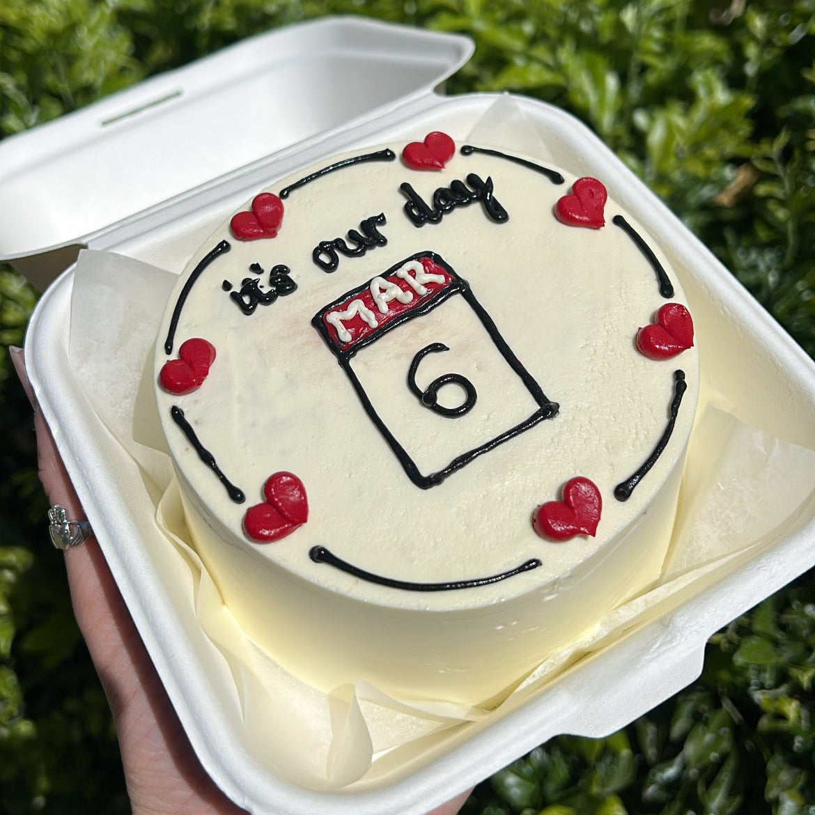 Date Me Bento Cake | デートミー弁当ケーキ