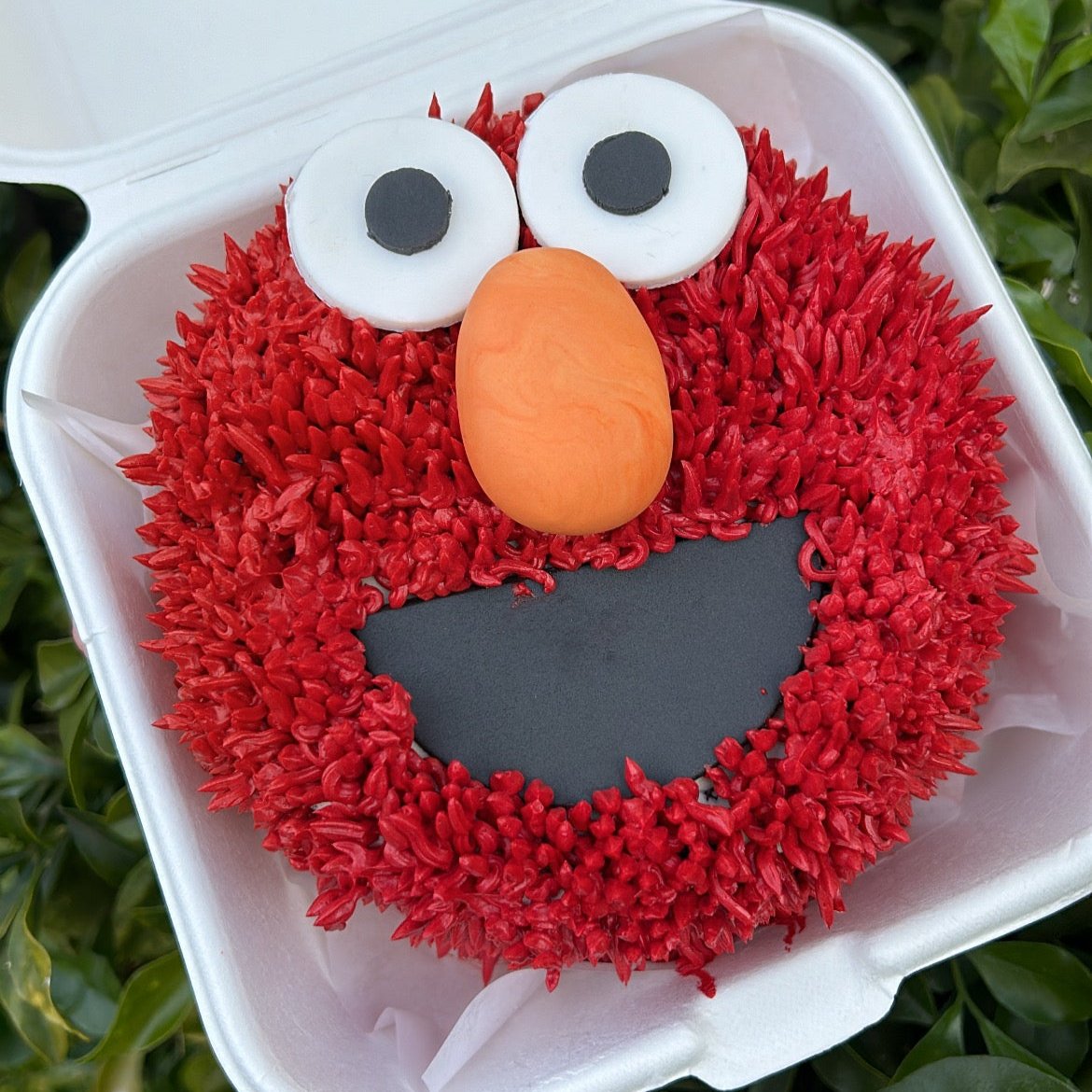 Elmo Bento Cake top view