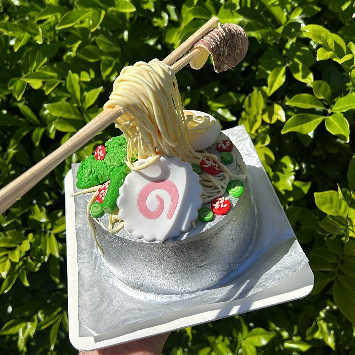 Send Noods Bento Cake back view