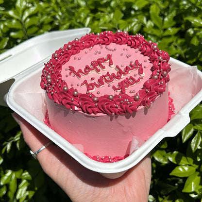 Vintage Vibes Bento Cake | ビンテージのお弁当ケーキ