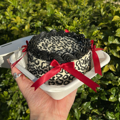 Luxe Bento Cake | 豪華な弁当ケーキ